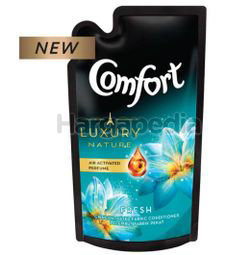 Comfort Luxury Nature Fresh Lily Perfume Concentrated Fabric Conditioner Refill 750ml Comfort Luxury Nature Fresh Lily Perfume Concentrated Fabric Conditioner Refill 750ml